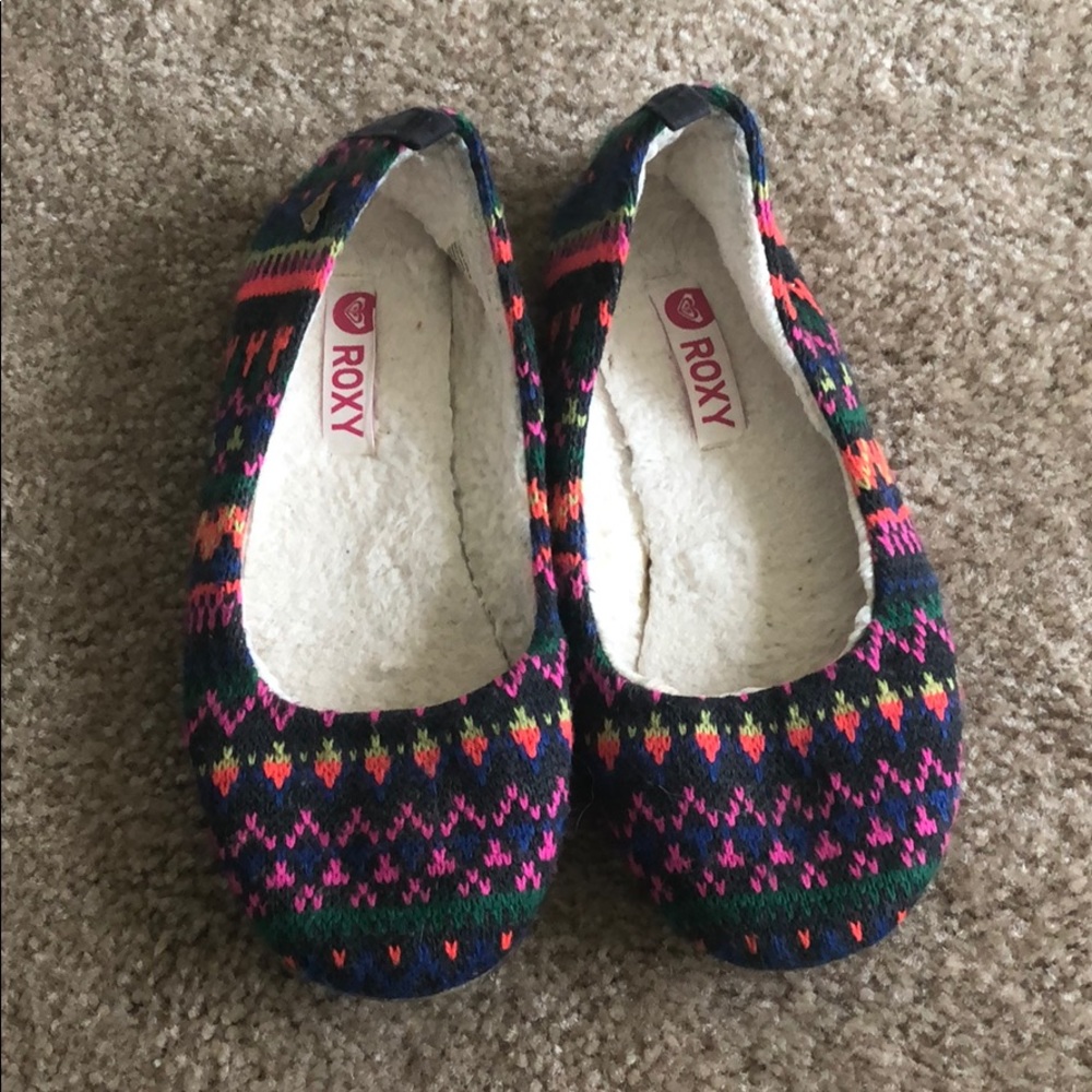 Roxy multi color slippers  (hard bottom)